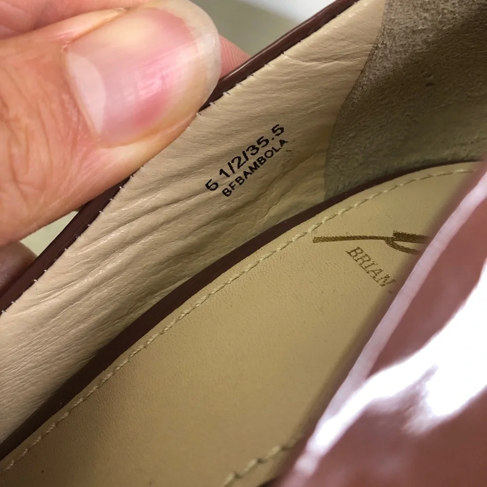 B Brian Atwood excellent nearly